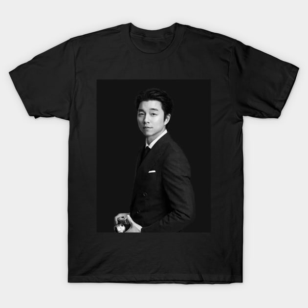 Gong Yoo - V31 T-Shirt by kazumi